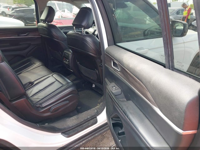 Auction sale of the 2023 Jeep Grand Cherokee L Limited 4x4, vin: 1C4RJKBG0P8711512, lot number: 44833516