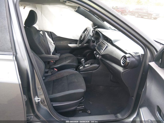 3N1CP5CU7KL518006 Nissan KICKS SV