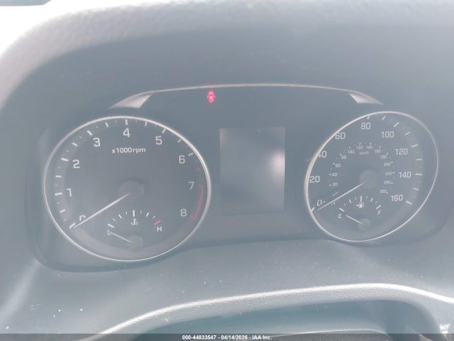 5NPD74LF1HH153120 Hyundai ELANTRA SE