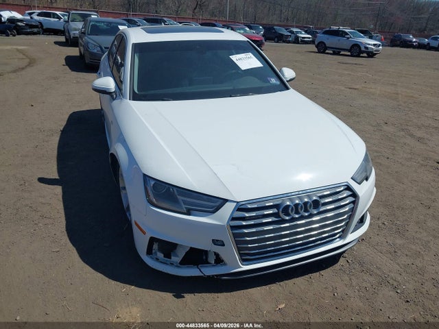 2019 Audi A4 45 Premium მანქანა იყიდება აუქციონზე, vin: WAUDNAF49KN005235, აუქციონის ნომერი: 44833565