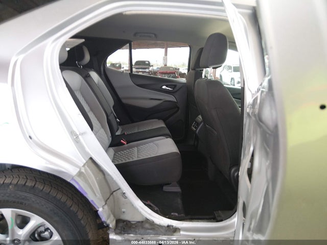 3GNAXHEV5KS581551 Chevrolet EQUINOX LS