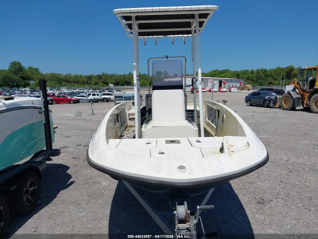 BLBX3304B919 Brunswick Family Boat Co Boat
