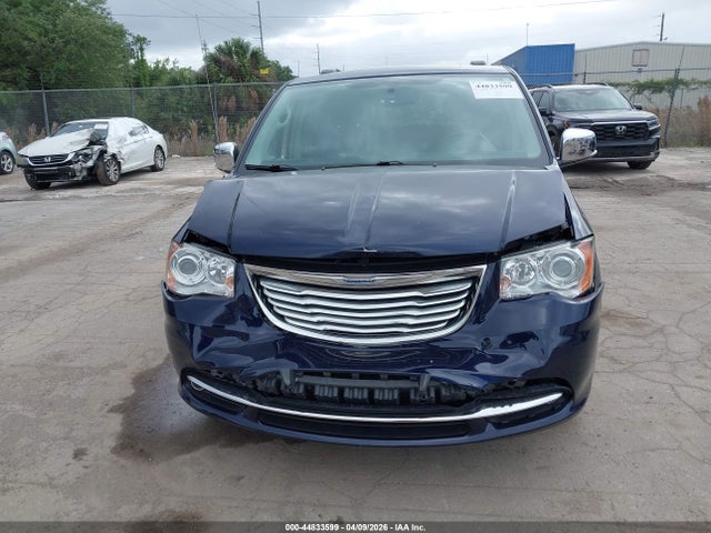 44833599 :رقم المزاد ، 2C4RC1GG7FR597251 vin ، 2015 Chrysler Town & Country Limited Platinum مزاد بيع