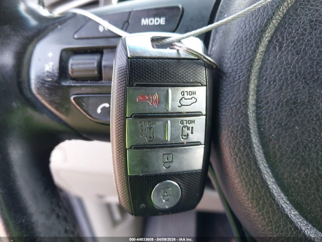 2019 Kia Sedona Ex მანქანა იყიდება აუქციონზე, vin: KNDMB5C12K6556632, აუქციონის ნომერი: 44833609