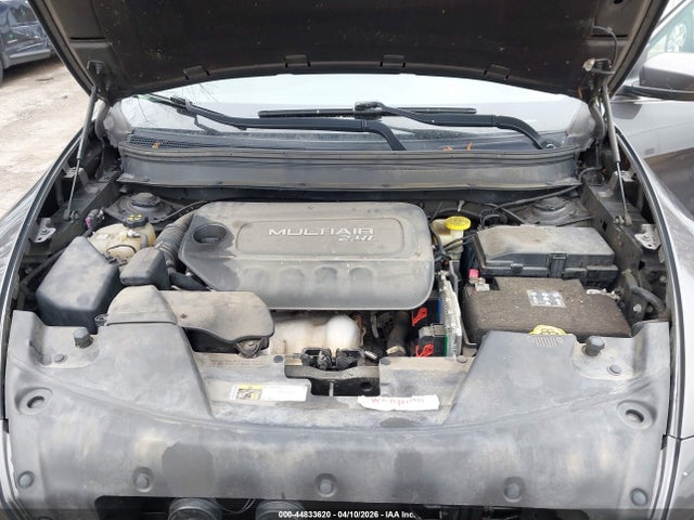 44833620 :رقم المزاد ، 1C4PJMCB2EW232670 vin ، 2014 Jeep Cherokee Latitude مزاد بيع