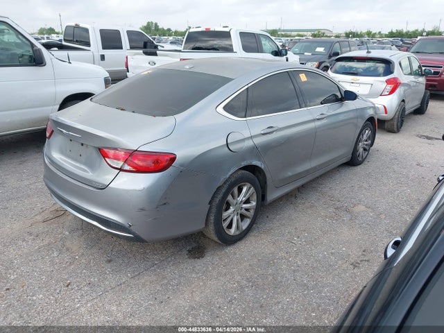 2015 Chrysler 200 Limited მანქანა იყიდება აუქციონზე, vin: 1C3CCCAB6FN742201, აუქციონის ნომერი: 44833636