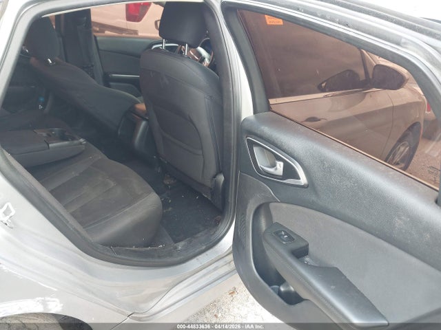 2015 Chrysler 200 Limited მანქანა იყიდება აუქციონზე, vin: 1C3CCCAB6FN742201, აუქციონის ნომერი: 44833636