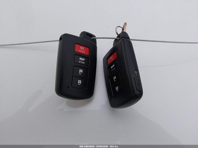 2018 Toyota Corolla Se მანქანა იყიდება აუქციონზე, vin: 5YFBURHE7JP840950, აუქციონის ნომერი: 44833639