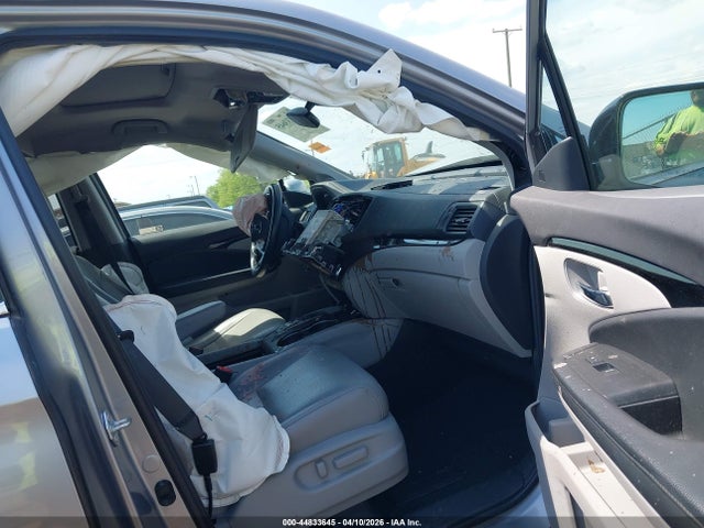 44833645 :رقم المزاد ، 5FNYF6H06MB043287 vin ، 2021 Honda Pilot Awd Elite مزاد بيع