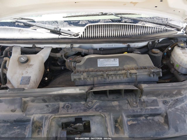 1GB0GRFP8J1333521 Chevrolet Express Cutaway Work Van