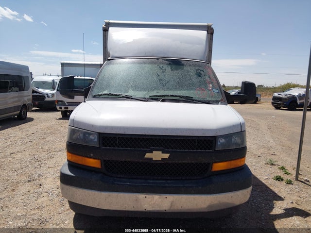 1GB0GRFP8J1333521 Chevrolet Express Cutaway Work Van