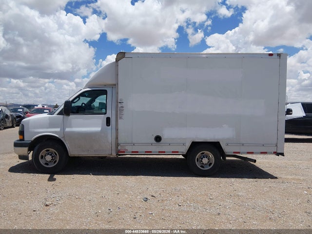 1GB0GRFP8J1333521 Chevrolet Express Cutaway Work Van