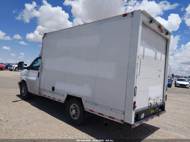 1GB0GRFP8J1333521 Chevrolet Express Cutaway Work Van