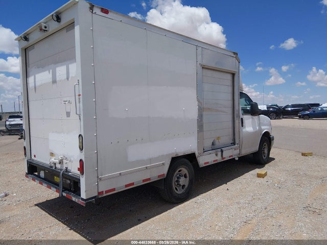 1GB0GRFP8J1333521 Chevrolet Express Cutaway Work Van