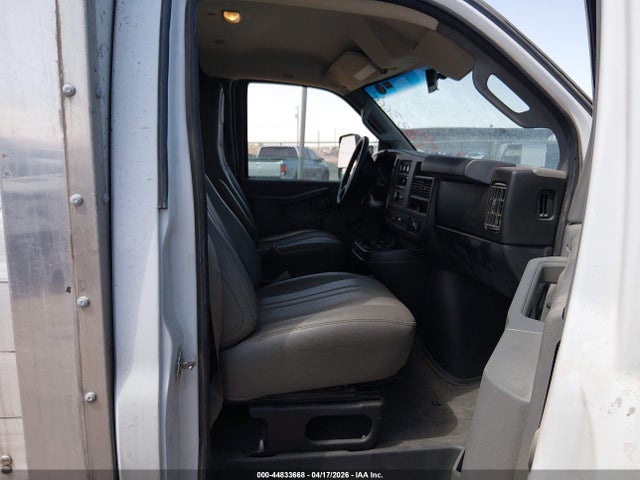 1GB0GRFP8J1333521 Chevrolet Express Cutaway Work Van