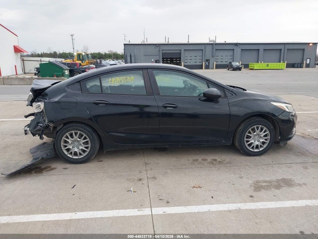 Chevrolet Cruze Ls Auto 2017 1G1BC5SM7H7200026 Image 13