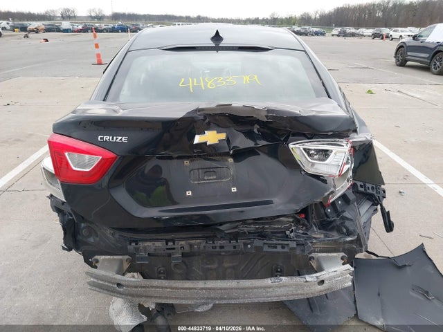 Chevrolet Cruze Ls Auto 2017 1G1BC5SM7H7200026 Image 16
