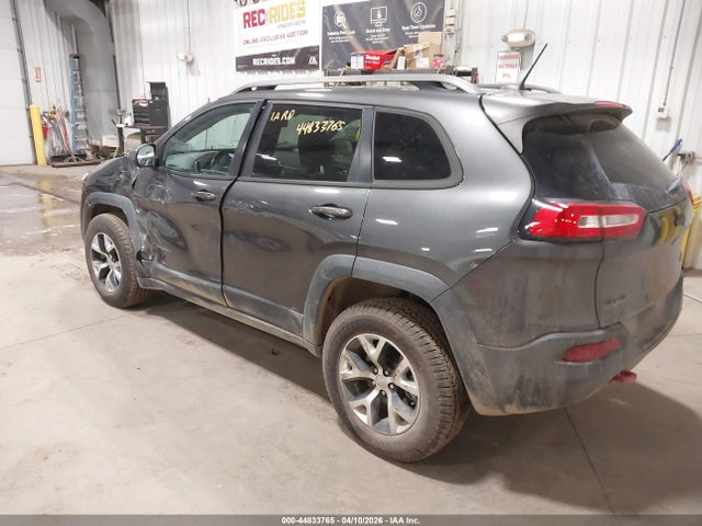 Продажа на аукционе авто 2015 Jeep Cherokee Trailhawk, vin: 1C4PJMBS7FW710505, номер лота: 44833765
