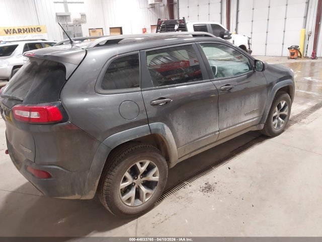 Продажа на аукционе авто 2015 Jeep Cherokee Trailhawk, vin: 1C4PJMBS7FW710505, номер лота: 44833765
