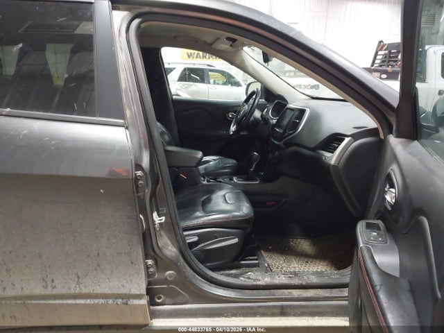 Продажа на аукционе авто 2015 Jeep Cherokee Trailhawk, vin: 1C4PJMBS7FW710505, номер лота: 44833765