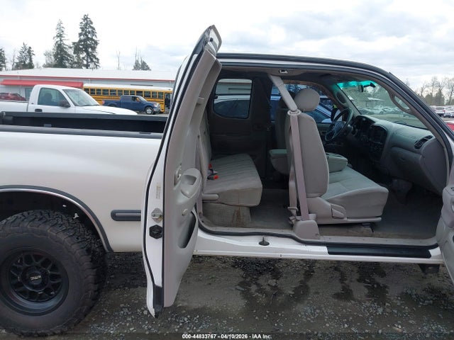 Aukcja sprzedaży 2001 Toyota Tundra Sr5 V8, vin: 5TBBT44131S156504, numer aukcji: 44833767
