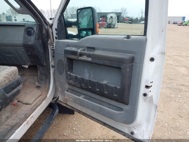 Aukcja sprzedaży 2015 Ford F-450 Chassis Xl, vin: 1FDUF4GY0FEA53369, numer aukcji: 44833768