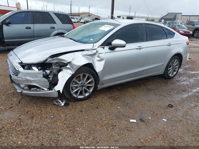 44833780 :رقم المزاد ، 3FA6P0H77HR368457 vin ، 2017 Ford Fusion Se مزاد بيع