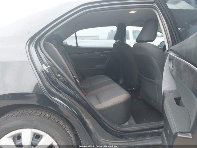 44833795 :رقم المزاد ، 5YFBURHE5JP782837 vin ، 2018 Toyota Corolla Le مزاد بيع