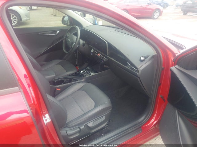 2023 Kia Niro Ev Wind მანქანა იყიდება აუქციონზე, vin: KNDCR3L12P5017291, აუქციონის ნომერი: 44833796