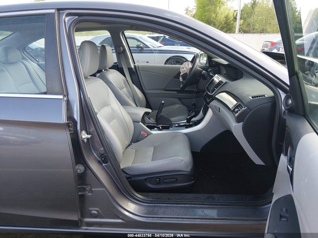 Продажа на аукционе авто 2017 Honda Accord Ex-l, vin: 1HGCR2F84HA055179, номер лота: 44833798