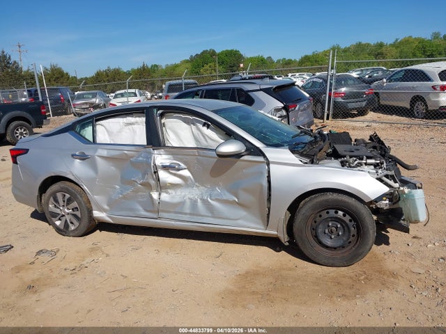 44833799 :رقم المزاد ، 1N4BL4BV9KC254734 vin ، 2019 Nissan Altima 2.5 S مزاد بيع