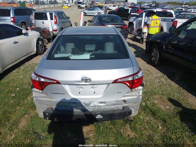 44833807 :رقم المزاد ، 5YFBURHE7GP465845 vin ، 2016 Toyota Corolla Le Plus مزاد بيع