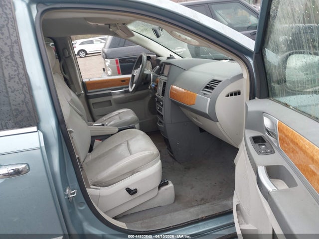 Продажа на аукционе авто 2008 Chrysler Town & Country Limited, vin: 2A8HR64X18R661176, номер лота: 44833845