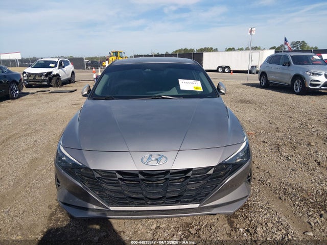 Продажа на аукционе авто 2022 Hyundai Elantra Sel, vin: KMHLM4AG0NU240830, номер лота: 44833847