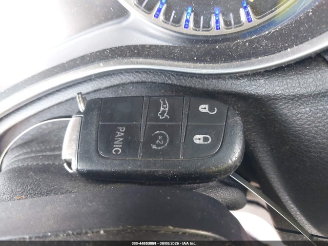 2015 CHRYSLER 300C 2C3CCAET8FH875879 Photo 10