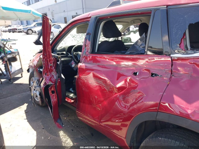 Toyota Highlander Le 2022 5TDZZRAH8NS140548 Image 15