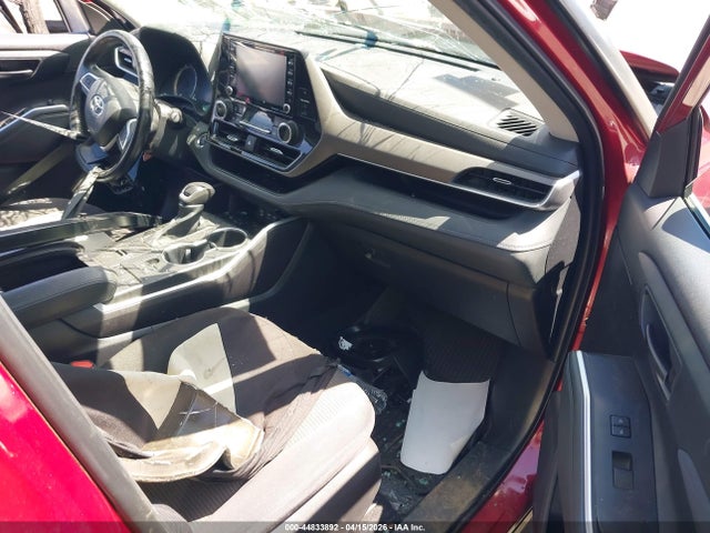 Toyota Highlander Le 2022 5TDZZRAH8NS140548 Image 5
