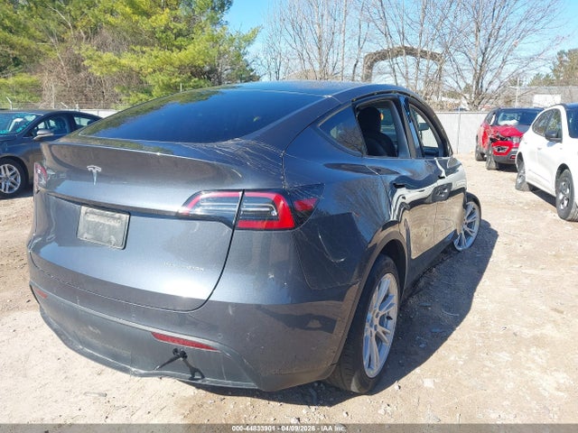44833901 :رقم المزاد ، 7SAYGDEE7NA021818 vin ، 2022 Tesla Model Y Long Range Dual Motor All-wheel Drive مزاد بيع