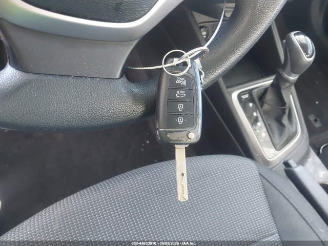 Продаж на аукціоні авто 2021 Hyundai Accent Se, vin: 3KPC24A65ME149969, номер лоту: 44833910
