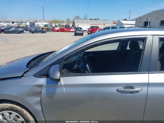 Продаж на аукціоні авто 2021 Hyundai Accent Se, vin: 3KPC24A65ME149969, номер лоту: 44833910