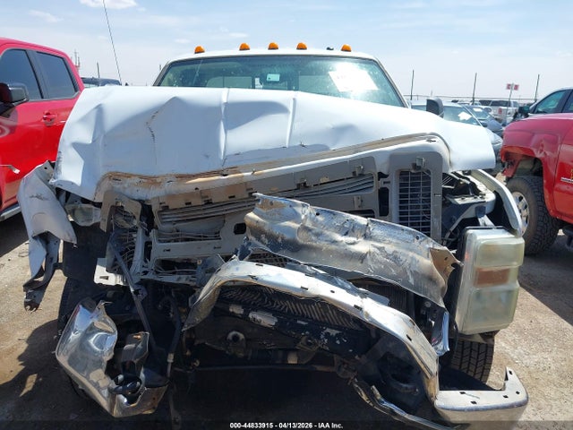 44833915 :رقم المزاد ، 1FTWW32R88EA31517 vin ، 2008 Ford F-350 King Ranch/lariat/xl/xlt مزاد بيع