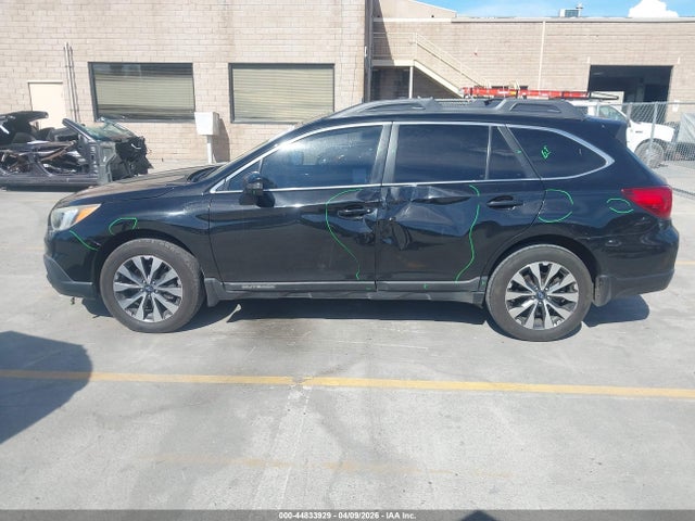 Subaru Outback 2.5i Limited 2015 4S4BSALCXF3256549 Image 14