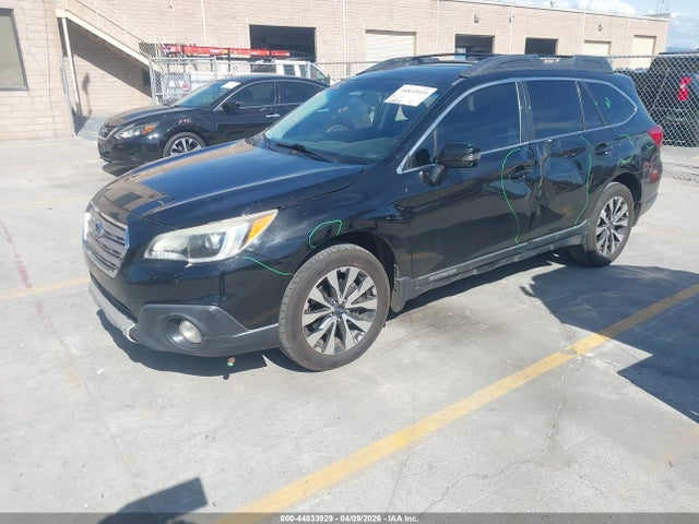 Subaru Outback 2.5i Limited 2015 4S4BSALCXF3256549 Image 2