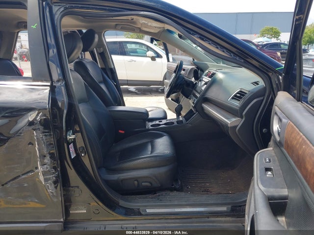 Subaru Outback 2.5i Limited 2015 4S4BSALCXF3256549 Image 5