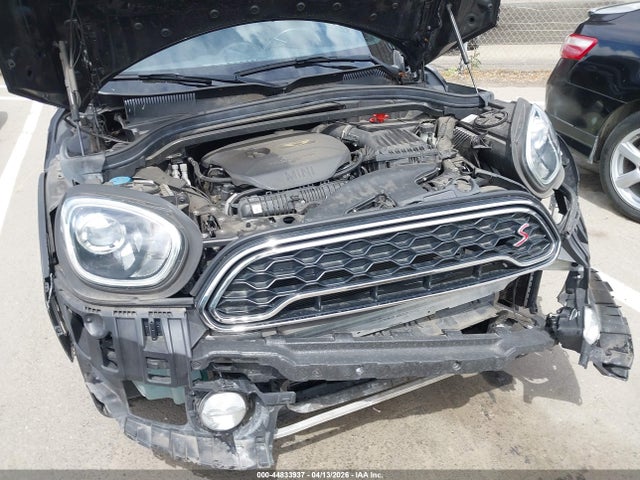 Mini Countryman Cooper S 2017 WMZYT3C36H3D97583 Image 18