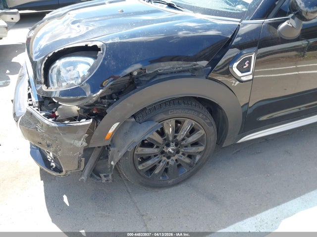 Mini Countryman Cooper S 2017 WMZYT3C36H3D97583 Image 6
