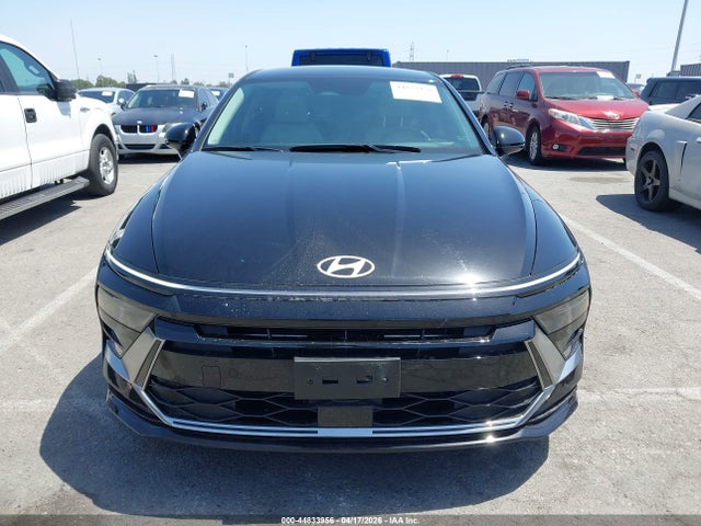 KMHL64JA8SA472854 Hyundai SONATA SEL