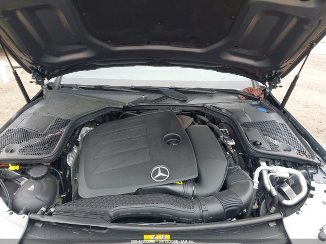 2021 Mercedes-benz C 300 4matic მანქანა იყიდება აუქციონზე, vin: W1KWF8EB8MR647190, აუქციონის ნომერი: 44833980