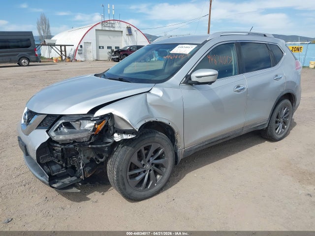 KNMAT2MV2GP685021 Nissan Rogue Sl