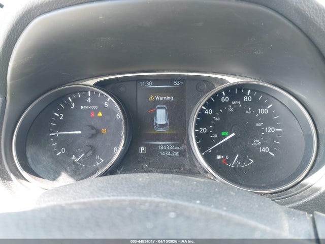 KNMAT2MV2GP685021 Nissan Rogue Sl